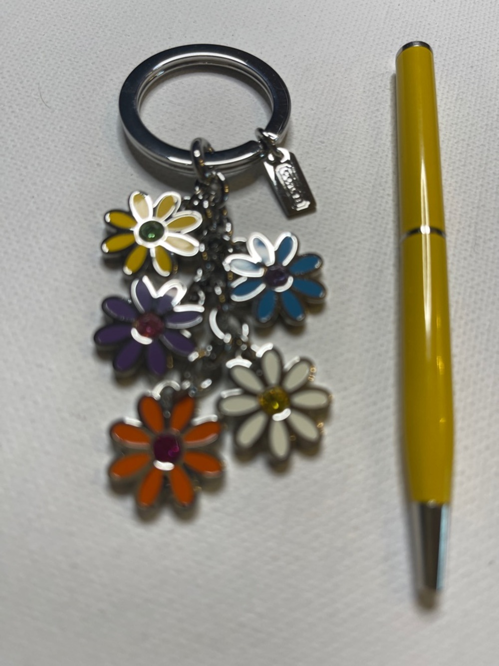 Coach Flower Charm Keyring with Yellow Enamel Coach Pen - Picture 2 of 7